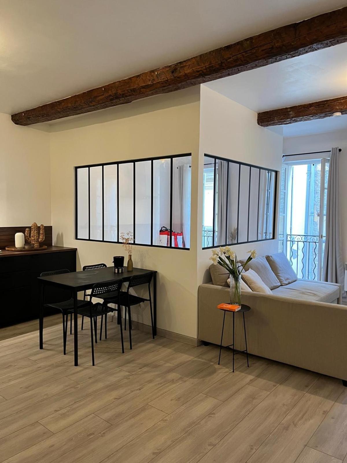 Beau Loft Au Coeur De Toulon Apartment Exterior photo